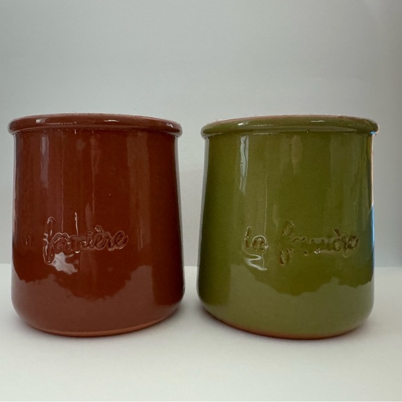 Two - La Fermiere Glazed Yogurt Pots Olive Green & Espresso Brown - Limited Fall - Picture 2 of 5